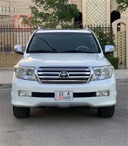 تويوتا لاندكروزر